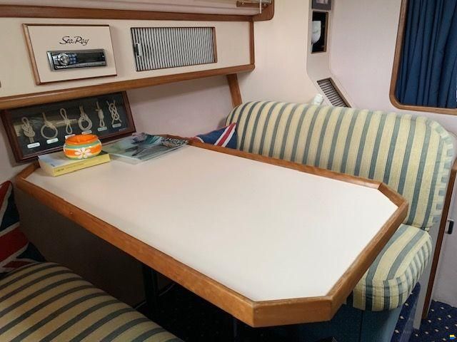 Sea Ray 34