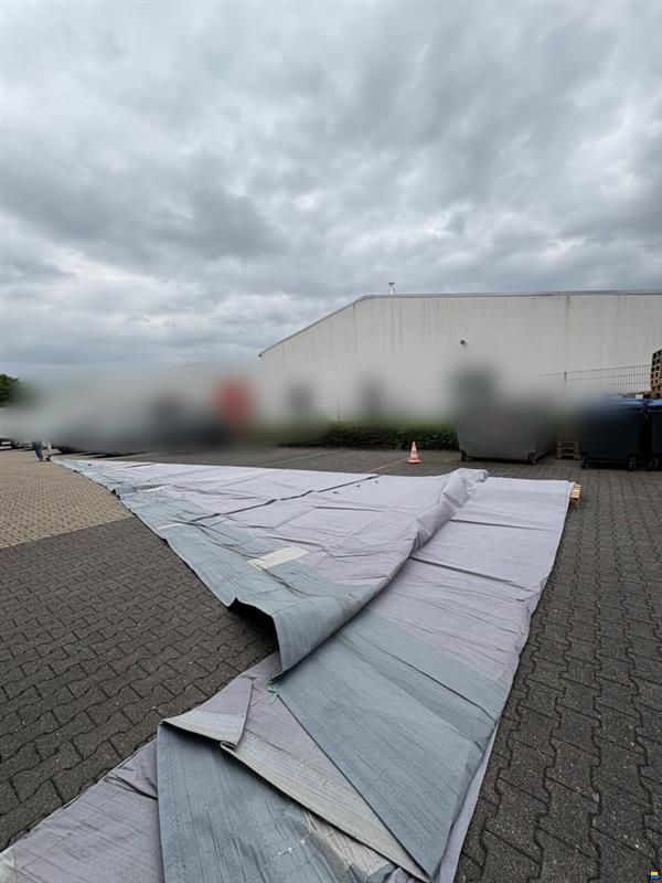 Zwei große Segel von Dyole Sail
