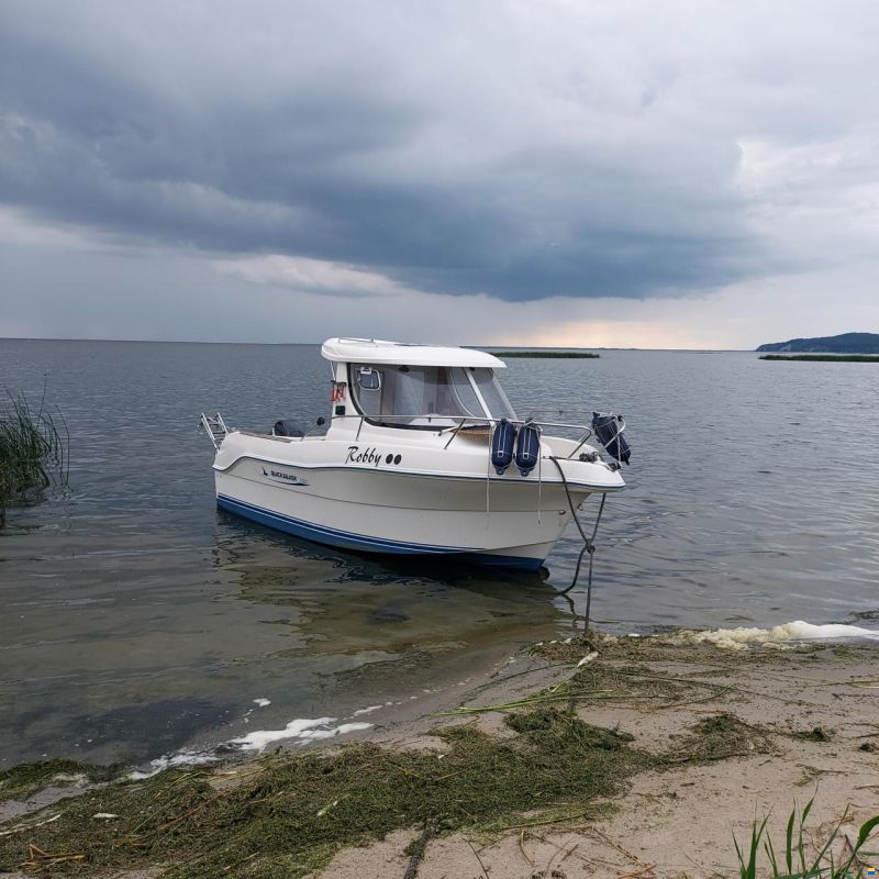 Quicksilver 580 Pilothouse