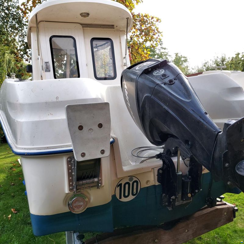Quicksilver 580 Pilothouse