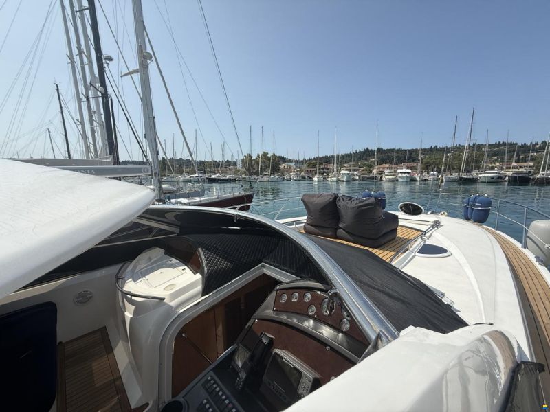 Sunseeker Portofino 53
