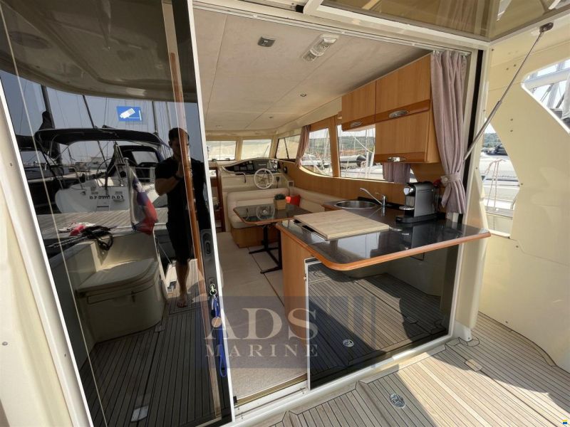 Greenline 33 - Volvo Penta D3-220