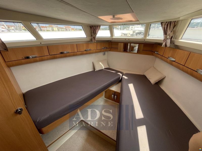 Greenline 33 - Volvo Penta D3-220