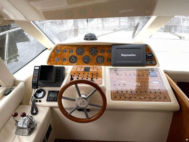 Azimut 40 Flybridge