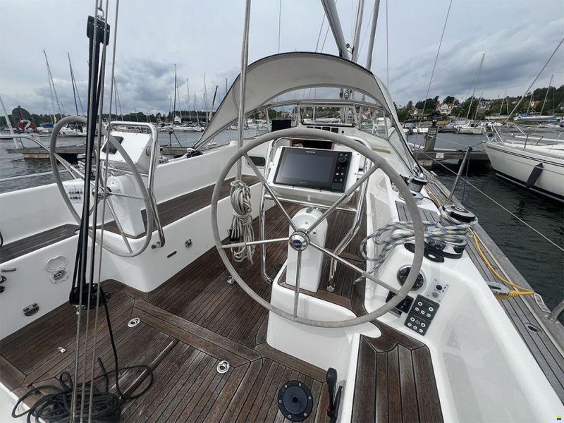 Hallberg-Rassy 340