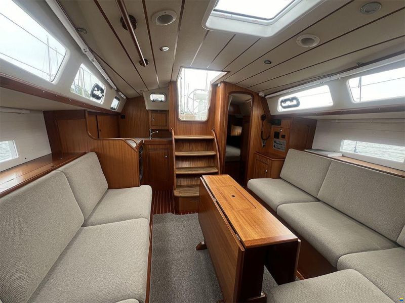 Hallberg-Rassy 340