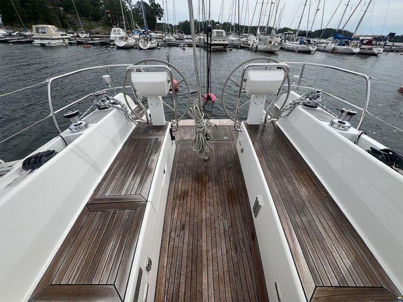Hallberg-Rassy 340