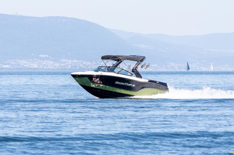 MasterCraft XT22T | 2023 | Noir & Vert