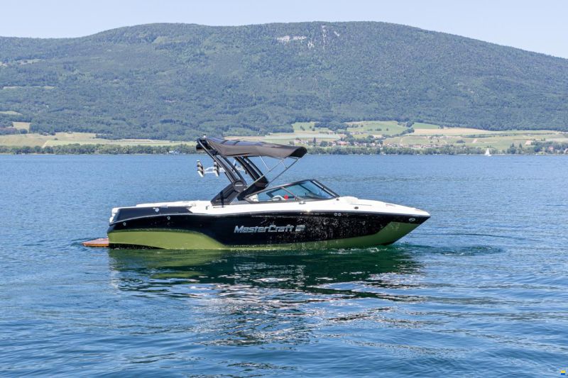 MasterCraft XT22T | 2023 | Noir & Vert