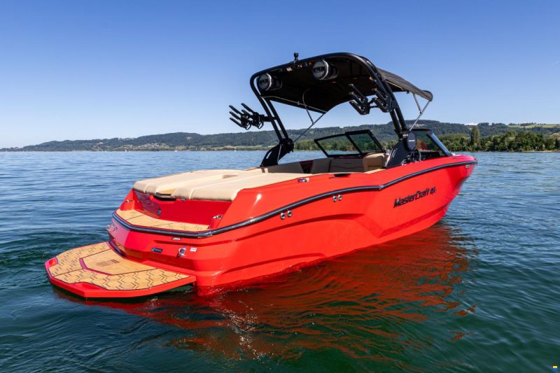 MasterCraft NXT23 | 2025 | red - int. beige