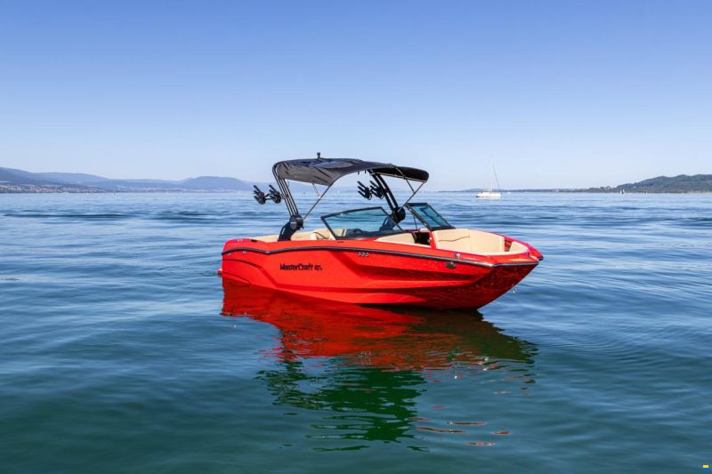 MasterCraft NXT23 | 2025 | red - int. beige
