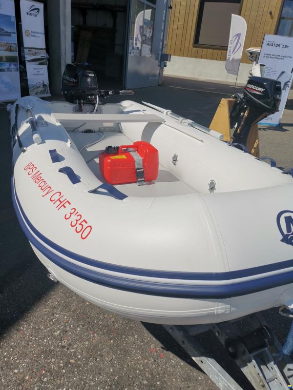Quicksilver 320 AirDeckWhite