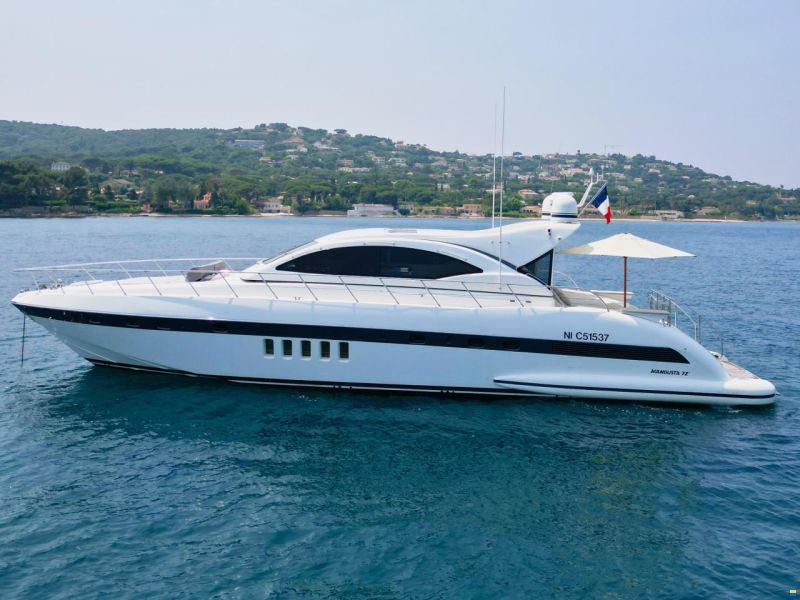Mangusta 72