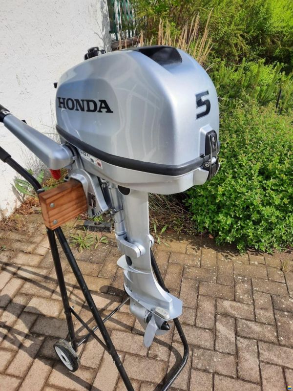 Honda BF5D
