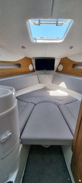Coral 750 Sport Cruiser