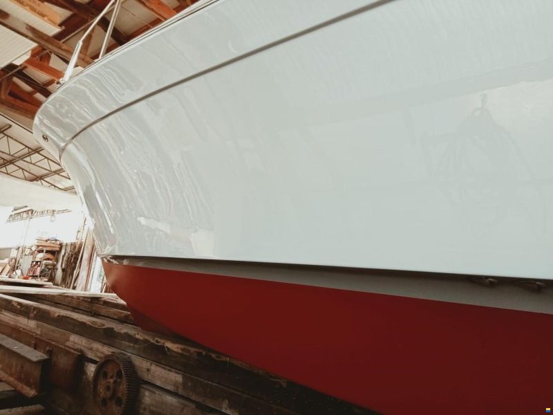 Chris Craft 31 COMMANDER