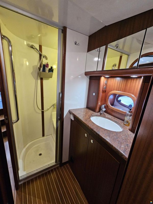Galeon 380 FLY
