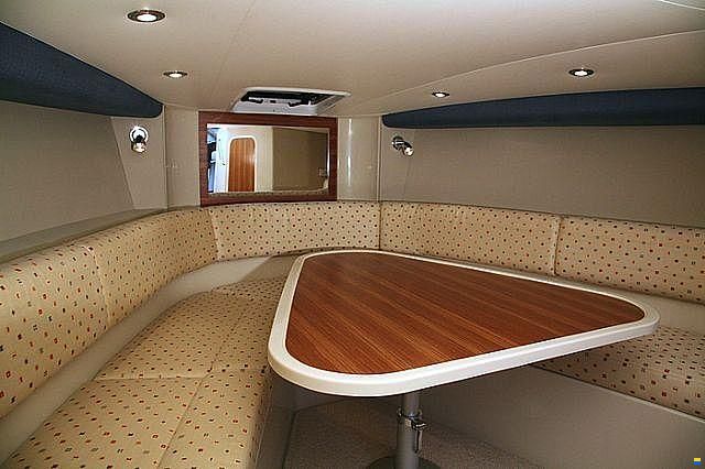Chris Craft Corsair 32