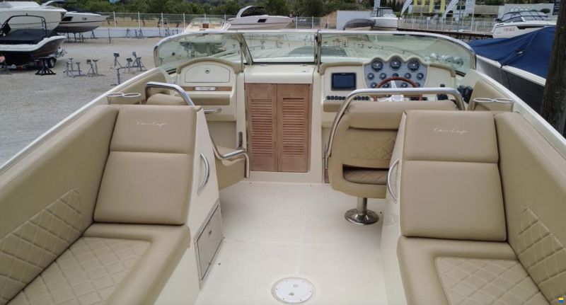 Chris Craft Corsair 32