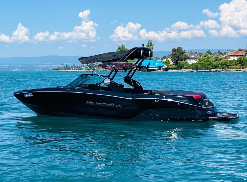 MasterCraft NXT23 | 2024 | Black & Black flakes