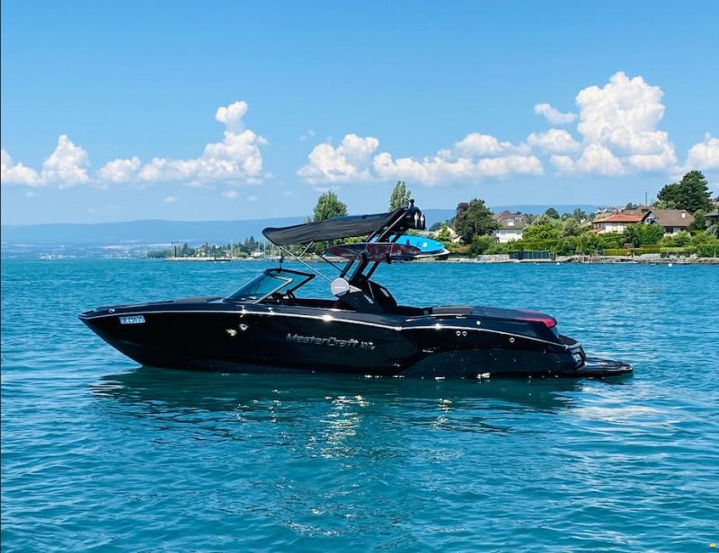 MasterCraft NXT23 | 2024 | Black & Black flakes