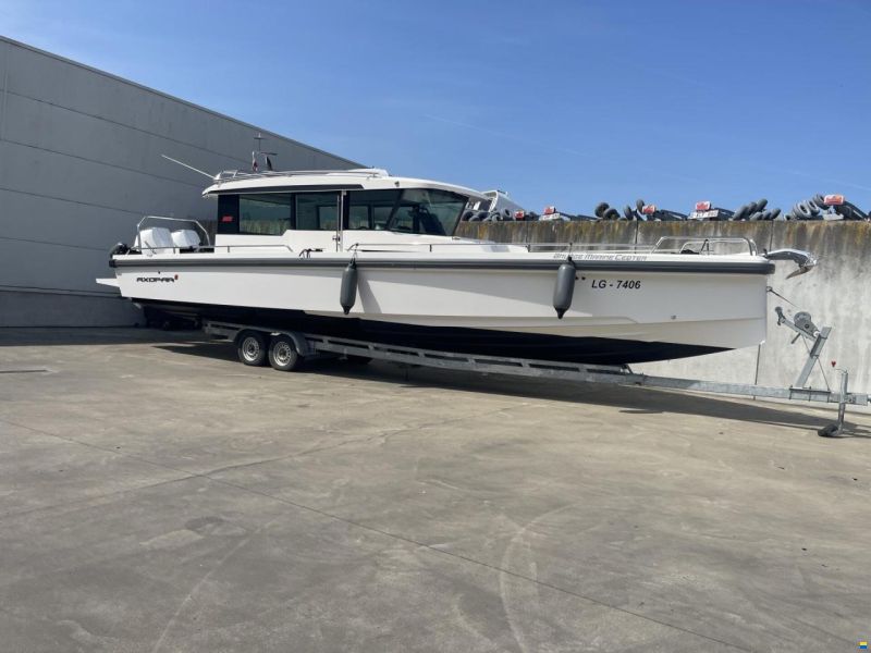 Axopar 37 Cross Cabin