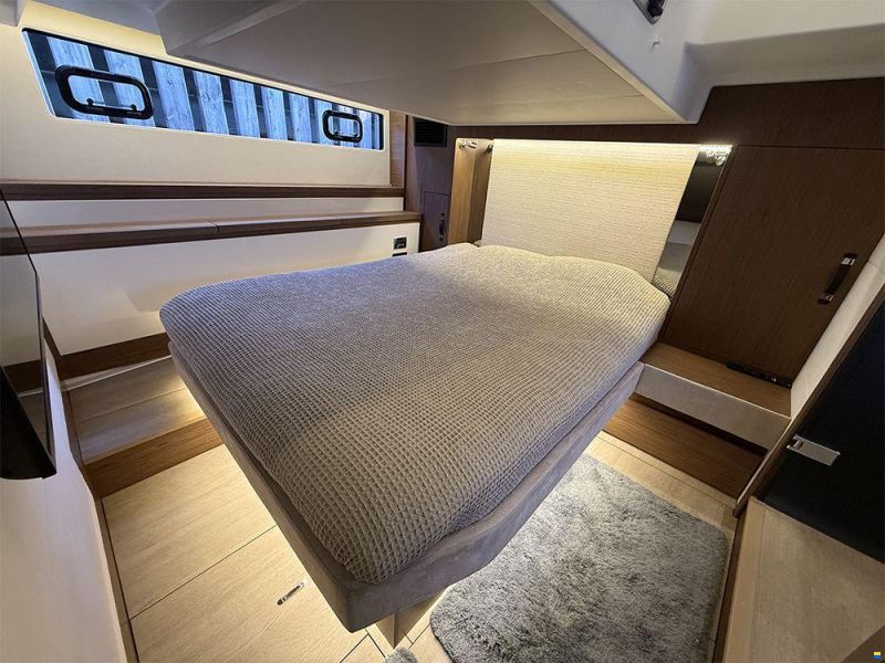 Jeanneau Leader 46