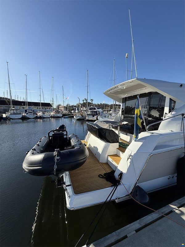 Jeanneau Leader 46