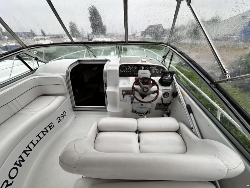 Crownline 290 CR
