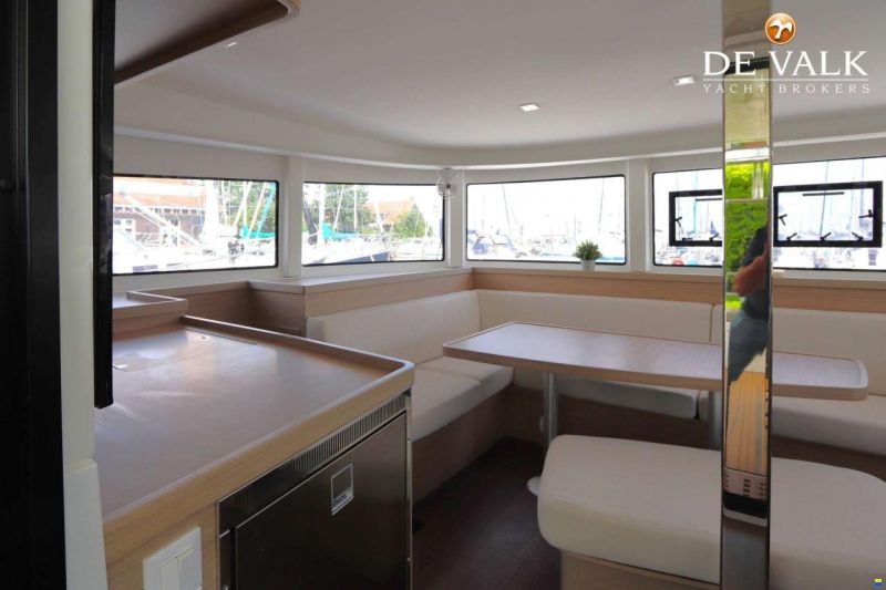 Lagoon 42