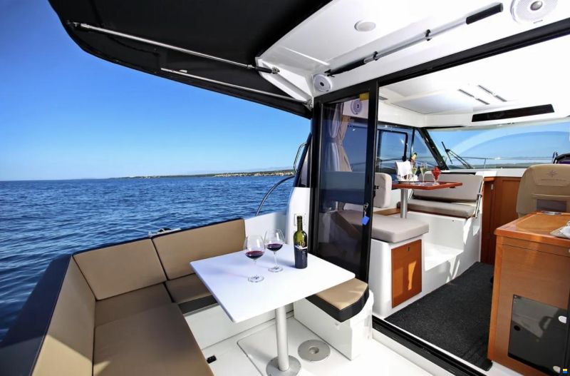 Jeanneau Merry Fisher 895
