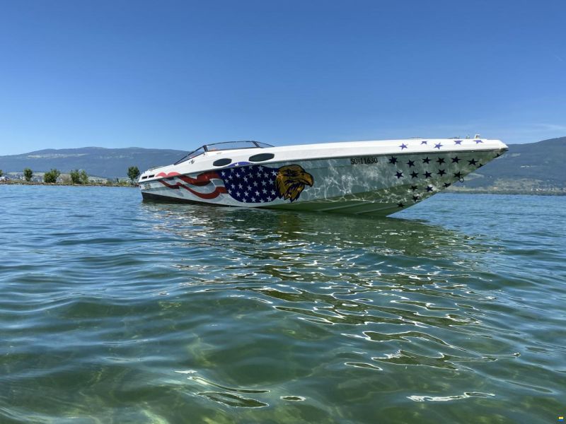 Checkmate 28 Offshore