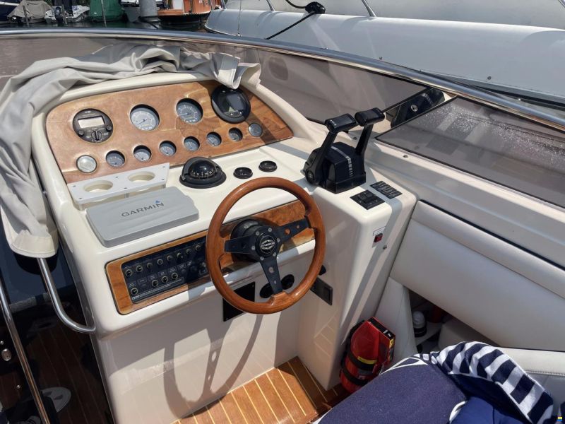 Sunseeker Hawk 27