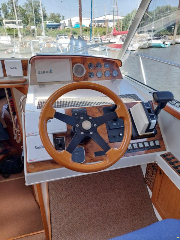 Huseklepp Riviera 33