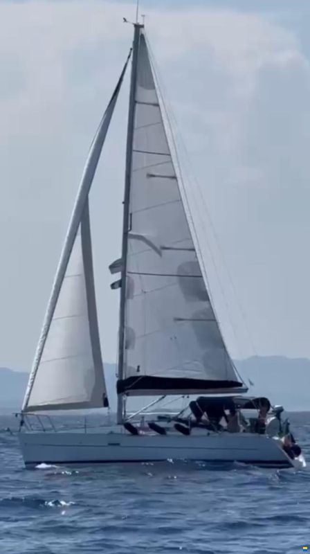 Beneteau Oceanis Clipper 323