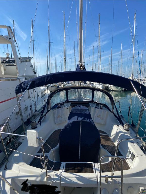 Beneteau Oceanis Clipper 323