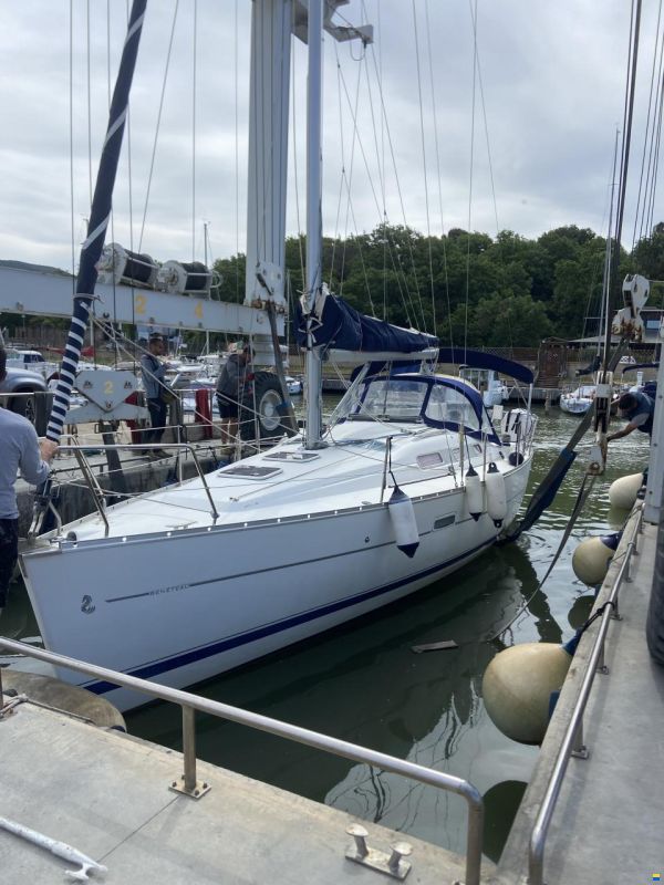 Beneteau Oceanis Clipper 323
