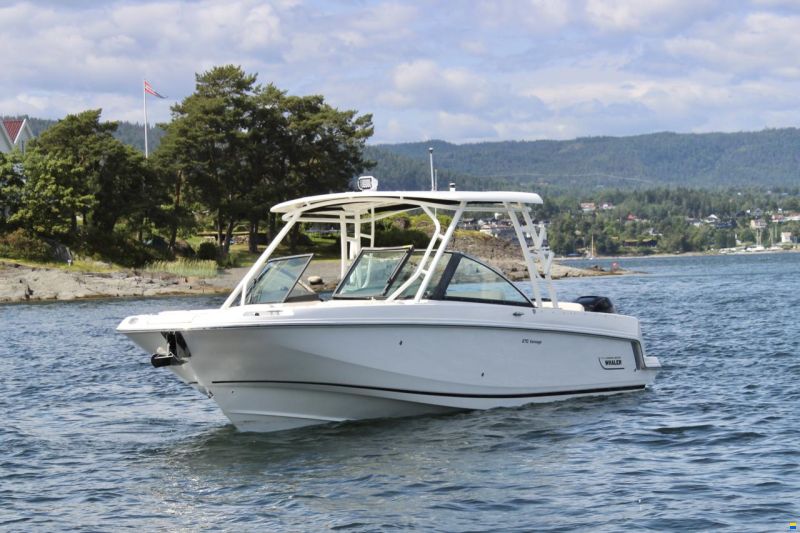 Boston Whaler 270 Vantage