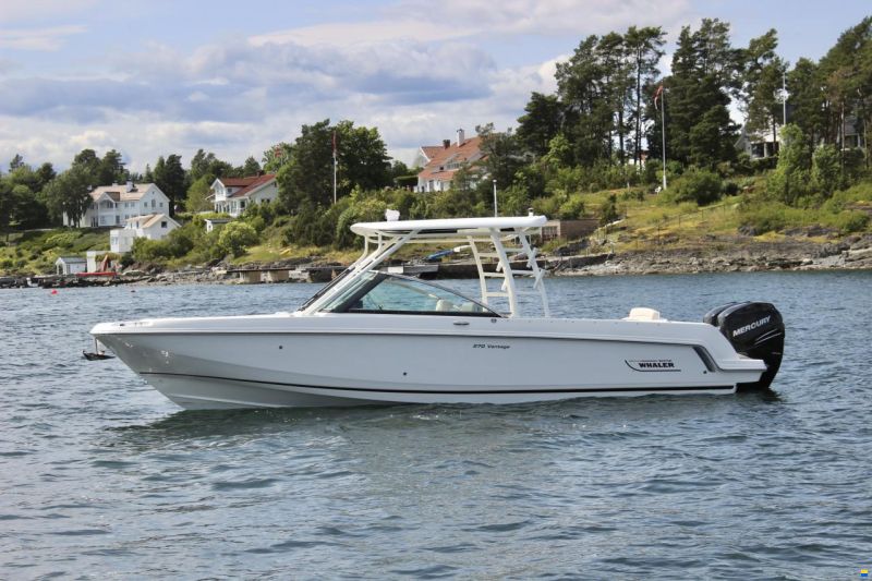 Boston Whaler 270 Vantage