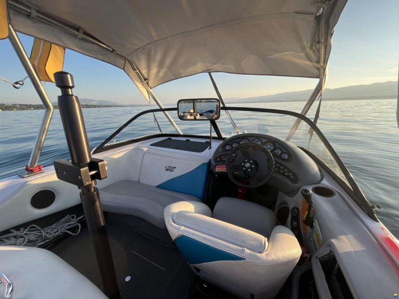 Correct Craft Ski nautique