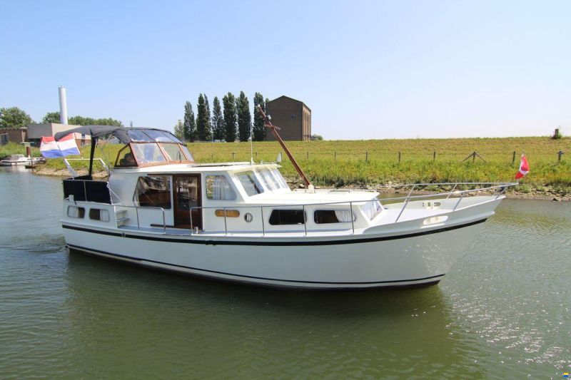 Altena 1100 AK
