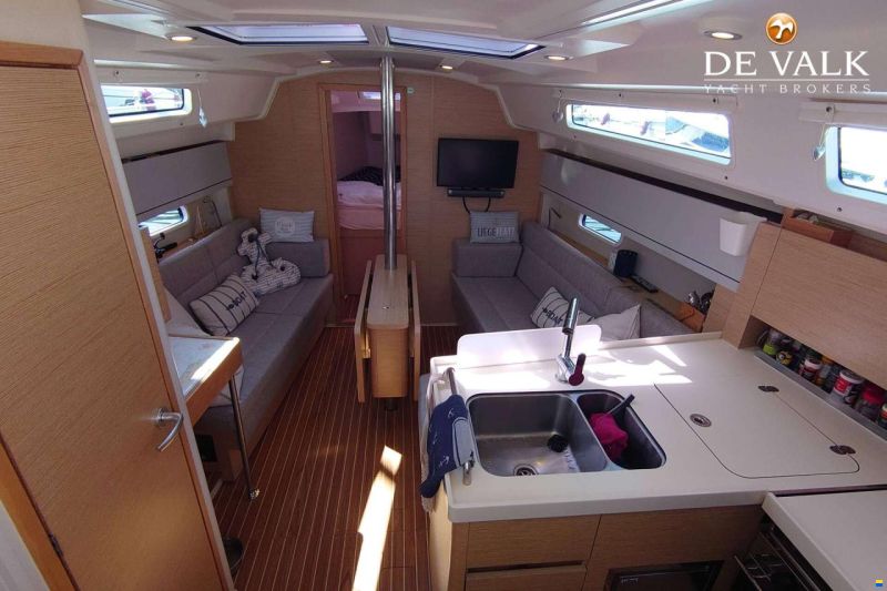 Hanse 348