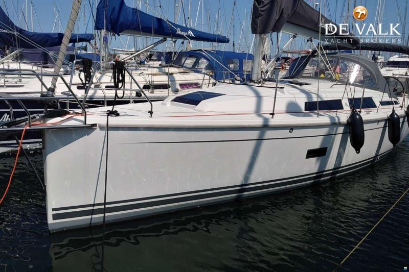 Hanse 348
