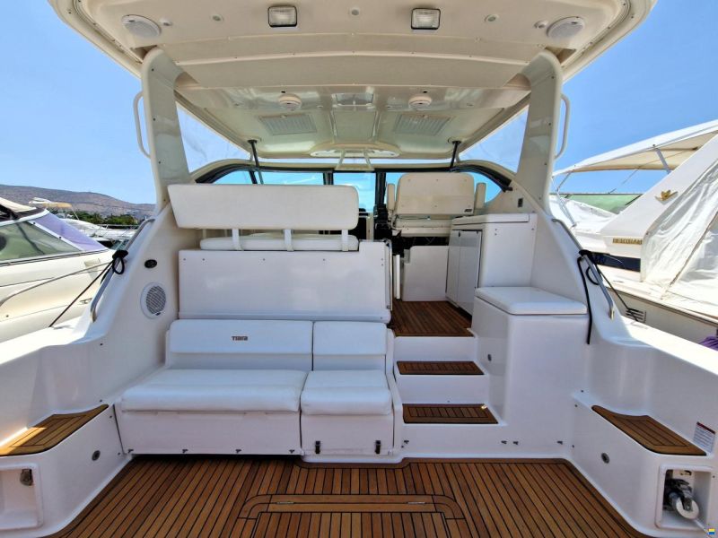 Tiara 4200 Open