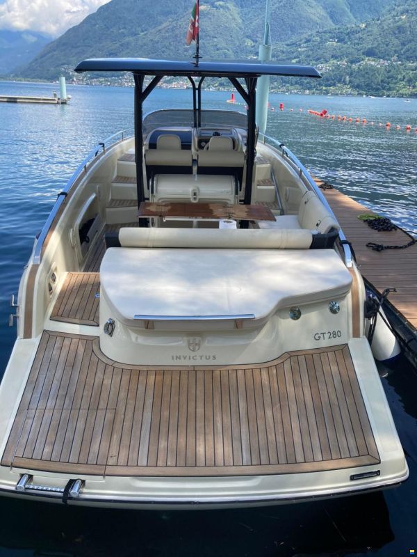Invictus 280 GT