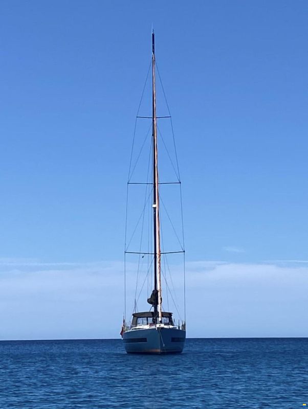 Beneteau Oceanis Yacht 62