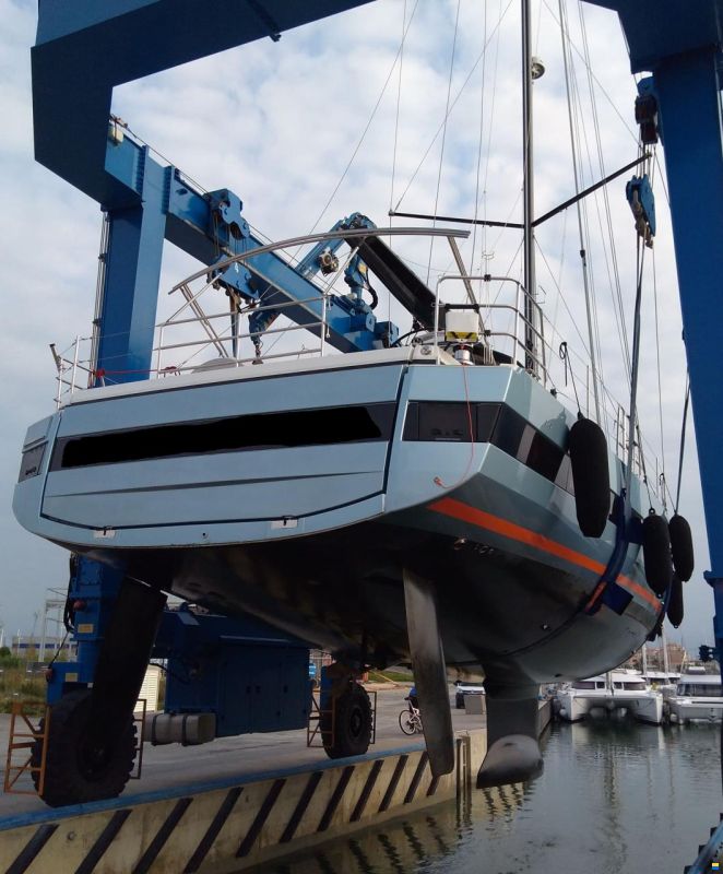 Beneteau Oceanis Yacht 62