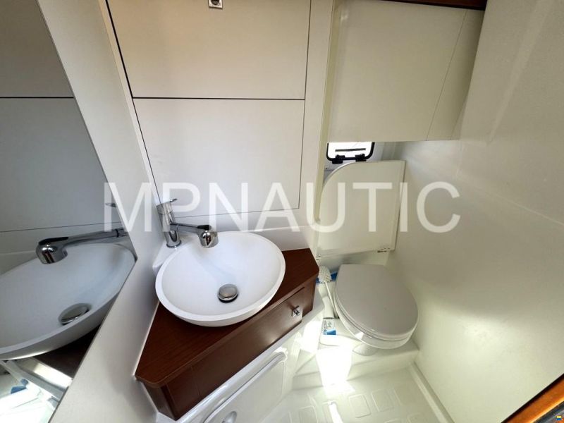 Jeanneau Leader 30