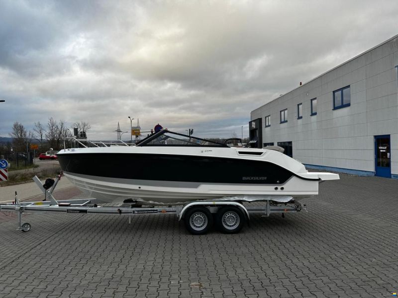 Quicksilver Activ 675 Bowrider