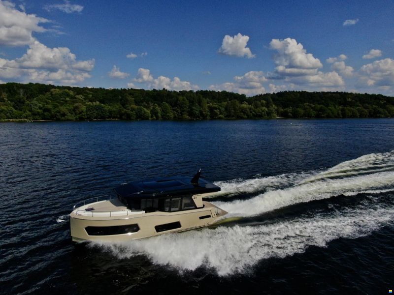 Cobra Campione 41 Coupe